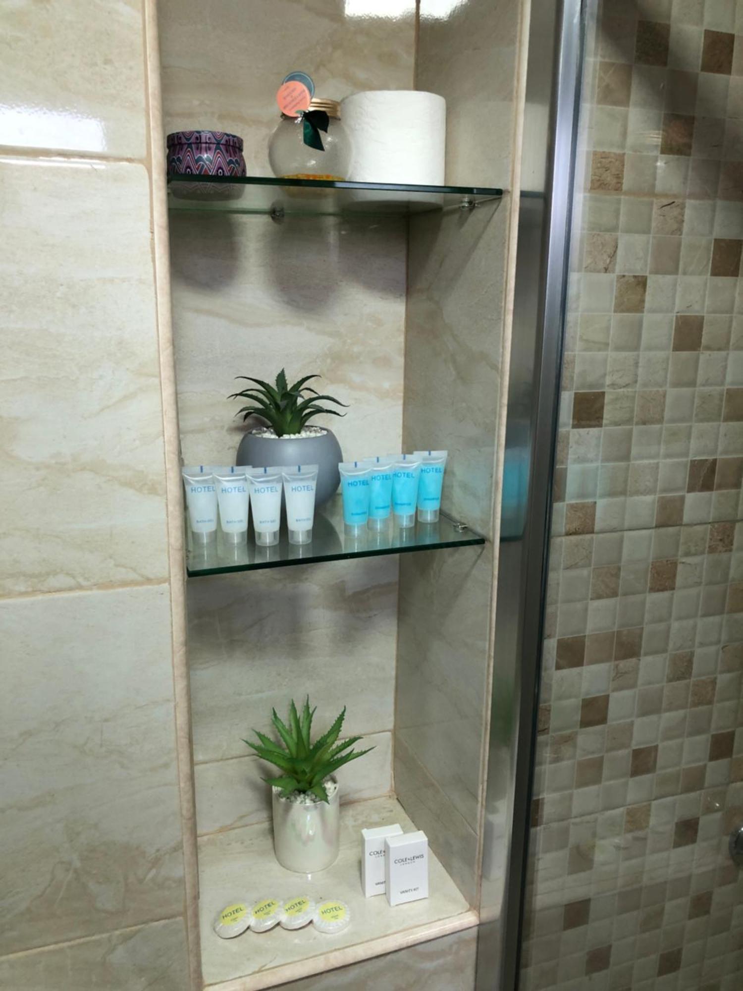 Bookinist Apartment كوتايسي المظهر الخارجي الصورة